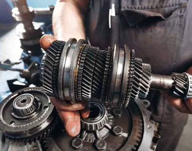 photo-Entretien boîte de vitesse manuelle : le guide complet pour préserver votre transmission