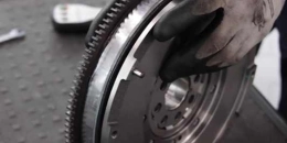 photo-Peut-on mettre un volant moteur d'occasion ? Conseils et astuces !