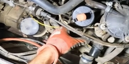 photo-Réparation moteur : guide complet des solutions pour votre voiture