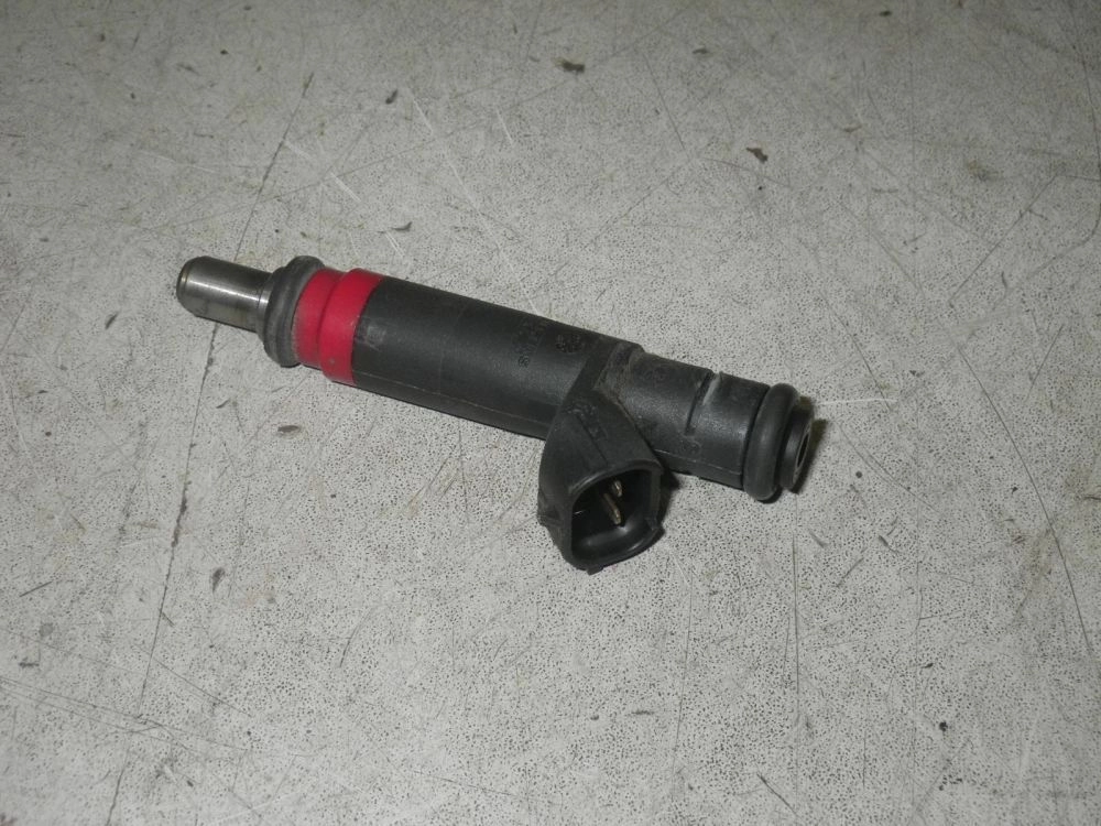 Injecteur VW 03D906031C