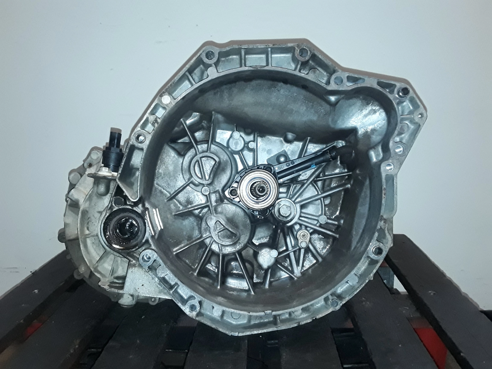 Boîte de vitesse manuelle PF1 AA 009